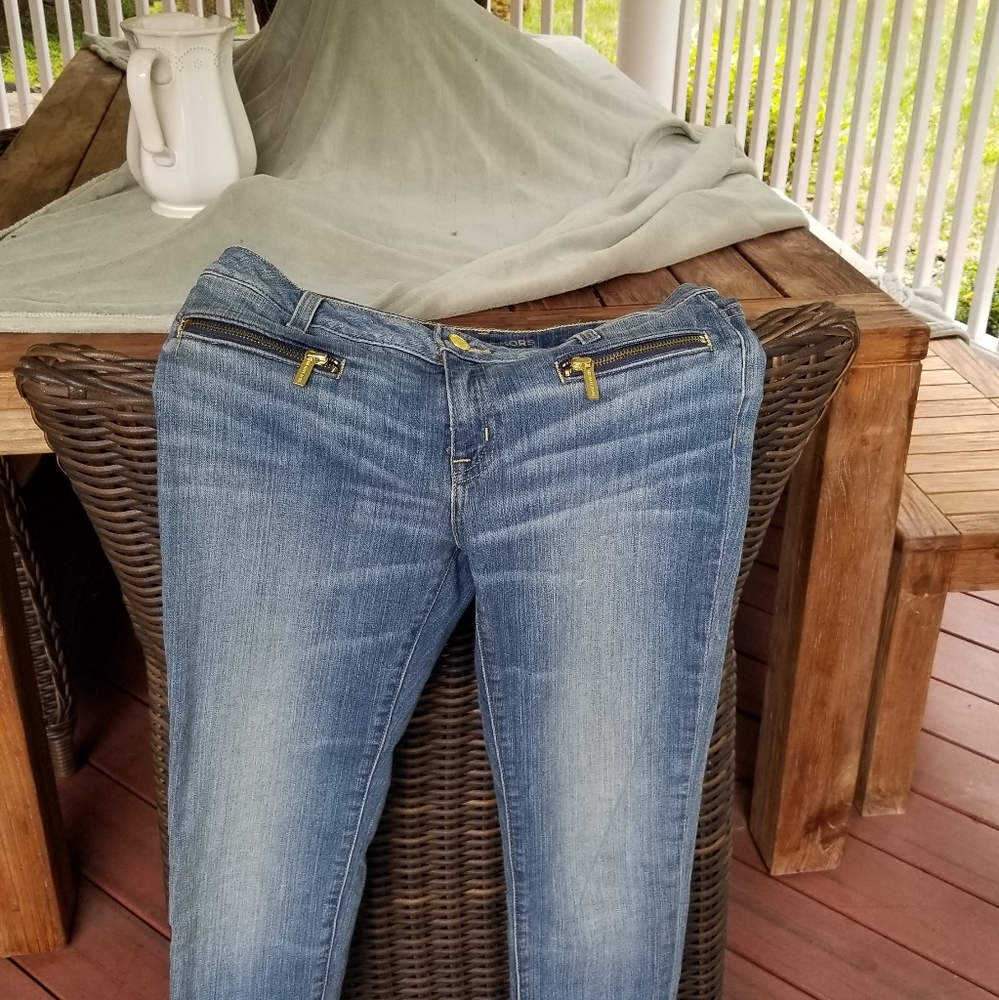 Skinny jeans